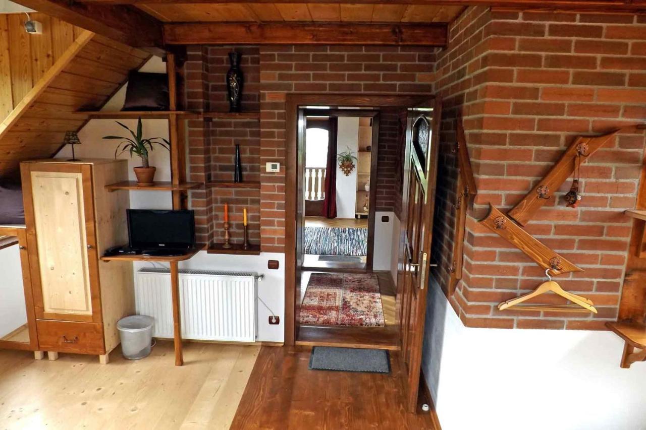Casa Zollo Leilighet Sălişte Eksteriør bilde